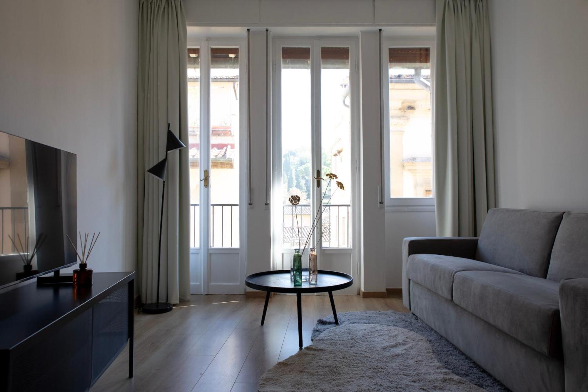 Bob W Ponte Vecchio Apartment Florence Room photo